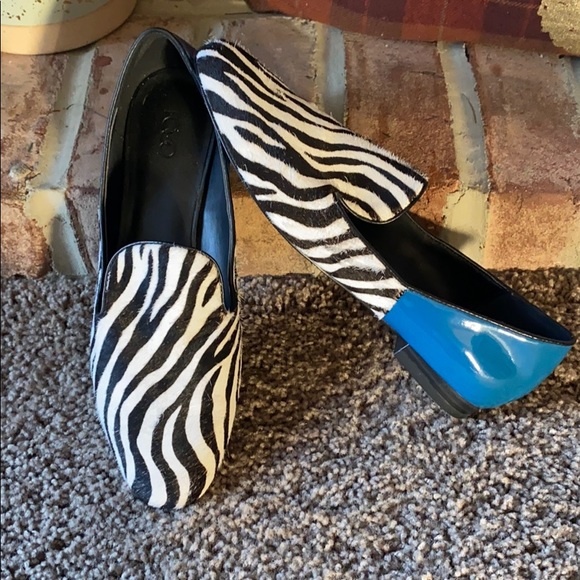 LOGO animal print cowhide loafers 7.5 - Picture 2 of 6